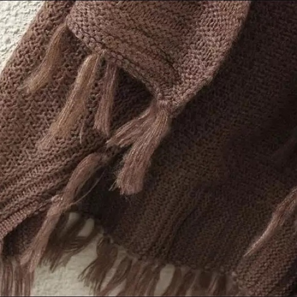 Western Boho Tassel fringe Knit vest - Picture 6 of 6